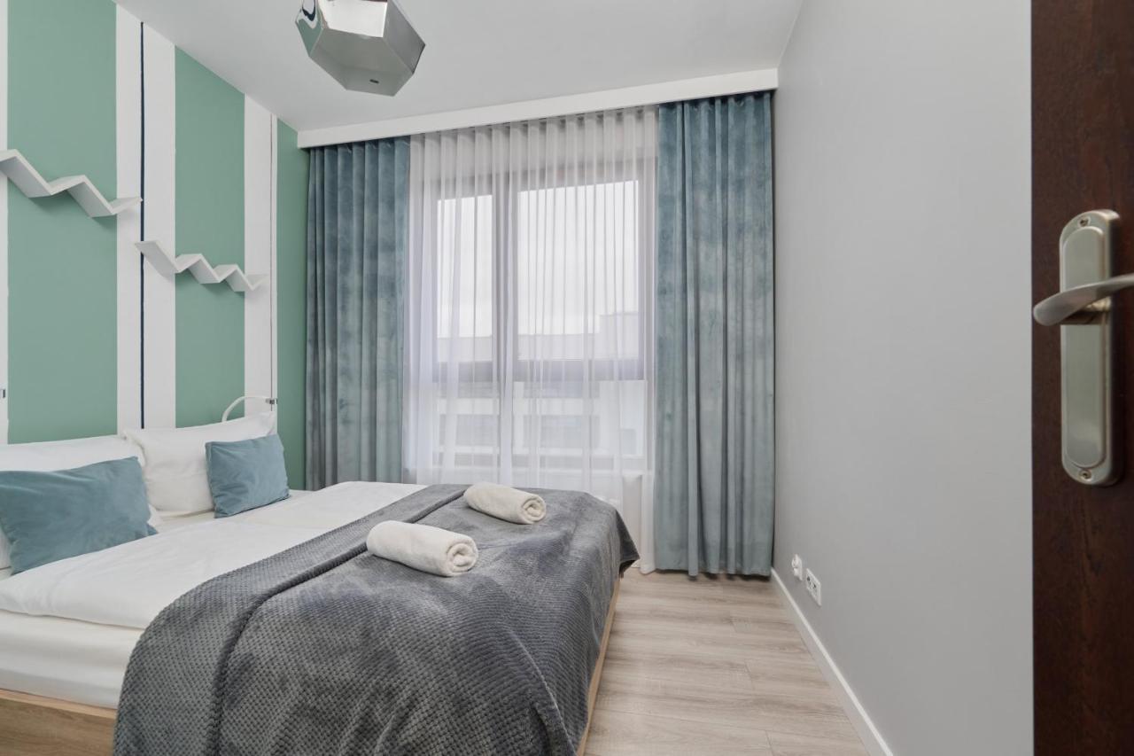 Odra Tower With Free Garage By Renters Apartment *